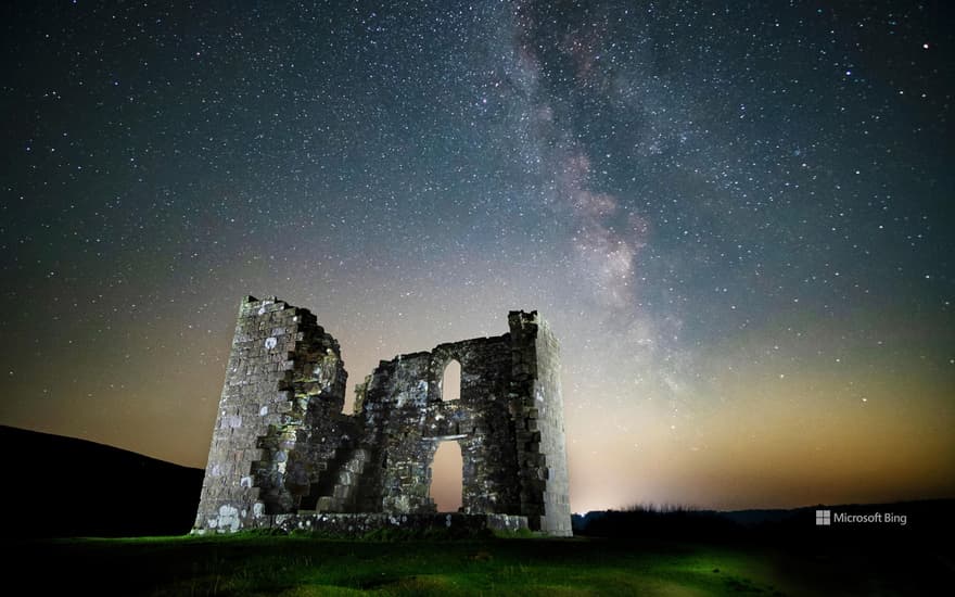 The Milky Way over Skelton Tower on the North York Moors